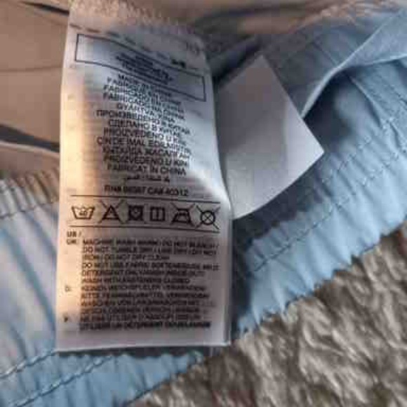 Adidas -  City Escape Jacket- Women's- SZ XL- NWT - Picture 6 of 11